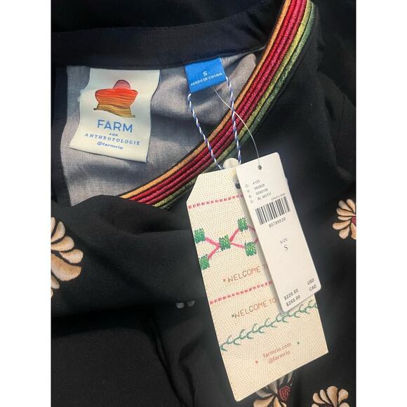 NWT - Farm Rio Long-Sleeve Cutout Jumpsuit - Small - Picture 7 of 7